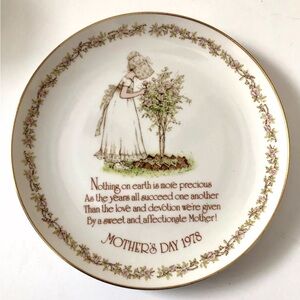 Vintage 1978 American Greetings Holly Hobbie Mother’s Day plate